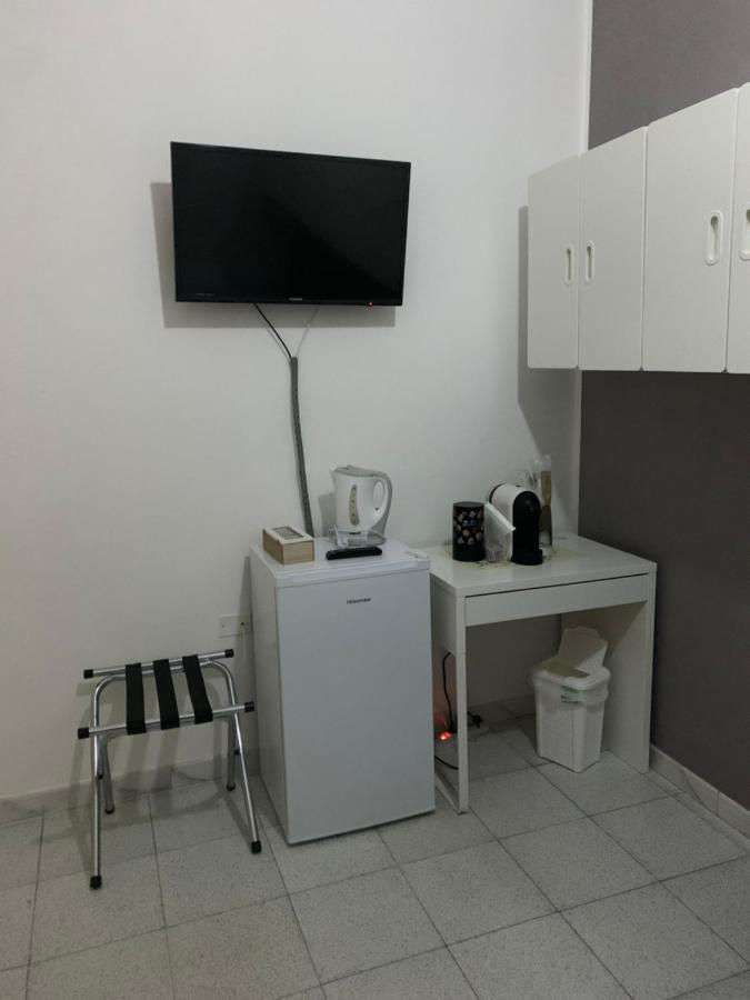 Bedroom Low Cost Di Elisa 卡尔图西 外观 照片